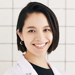 学芸大学店の女性スタッフ