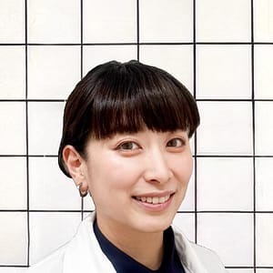 池尻大橋店の女性スタッフ